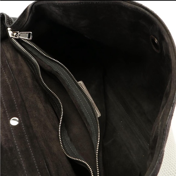 Yves Saint Laurent Muse Handbag in Lizard Embossed Leather and Suede - Picture 5 of 6